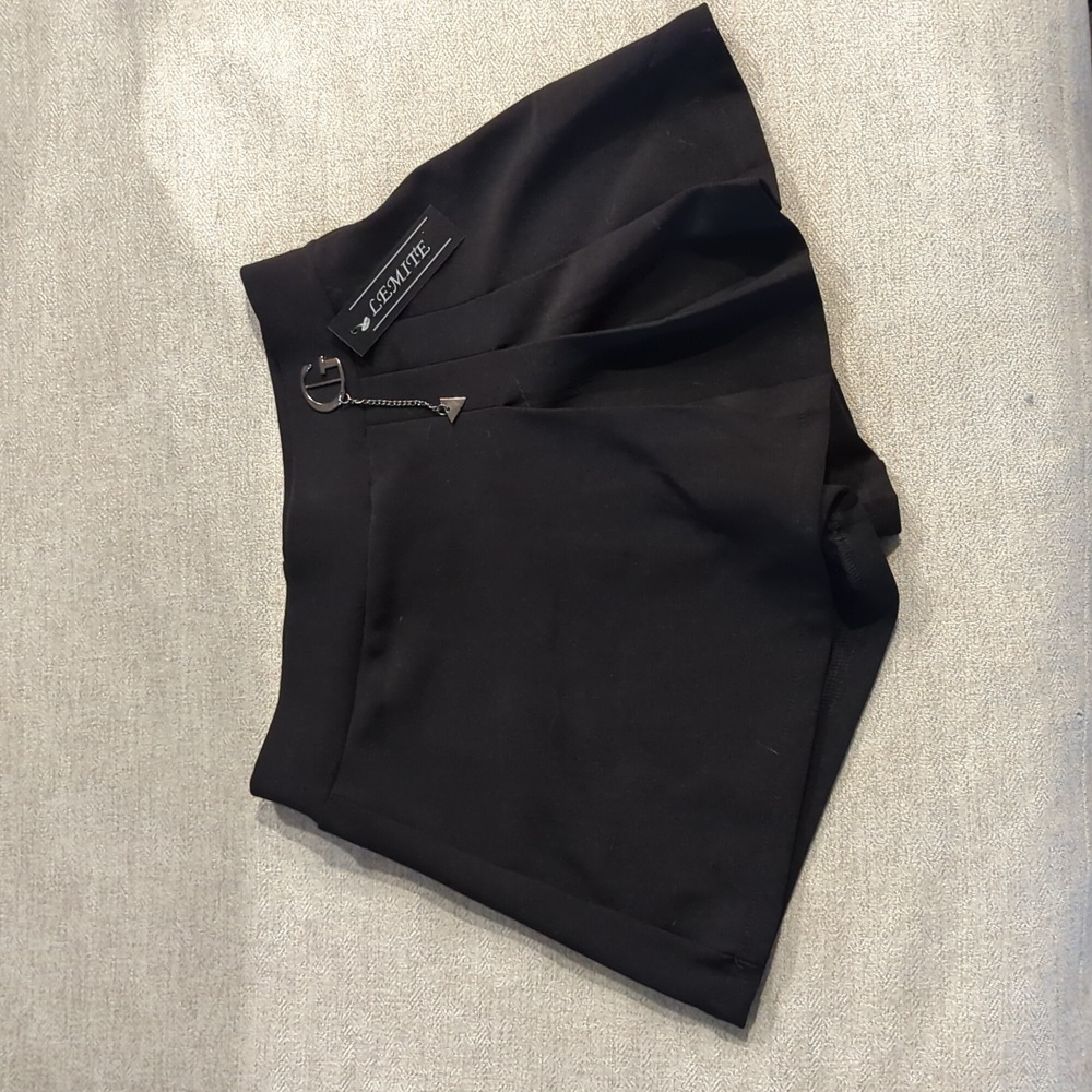 Skort